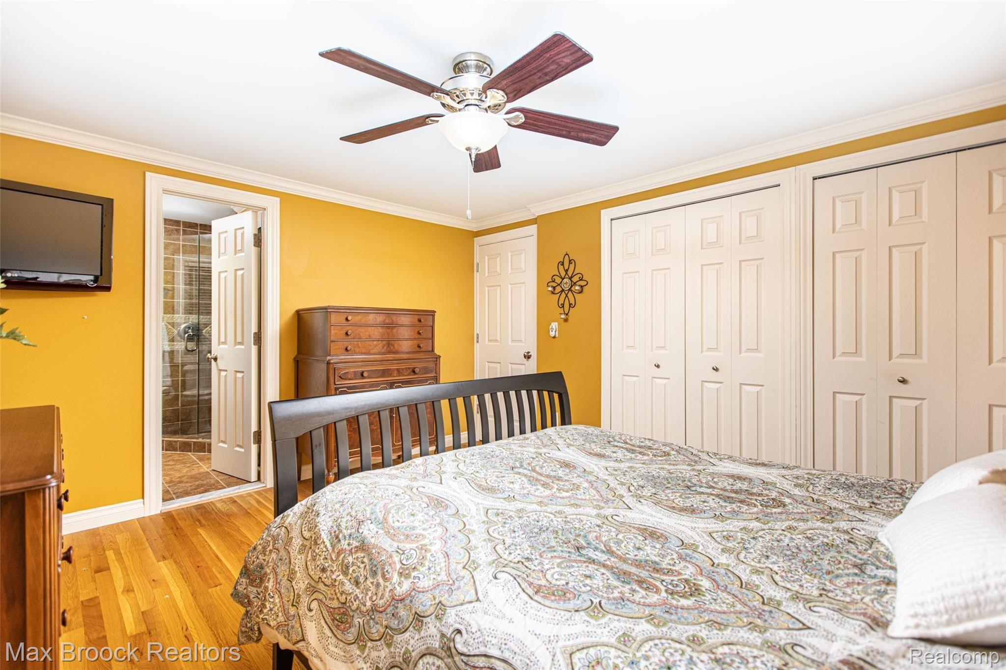 2633 Rambling Way Bloomfield Hills, MI 48302 - Photo 15 of 30 -19.jpg