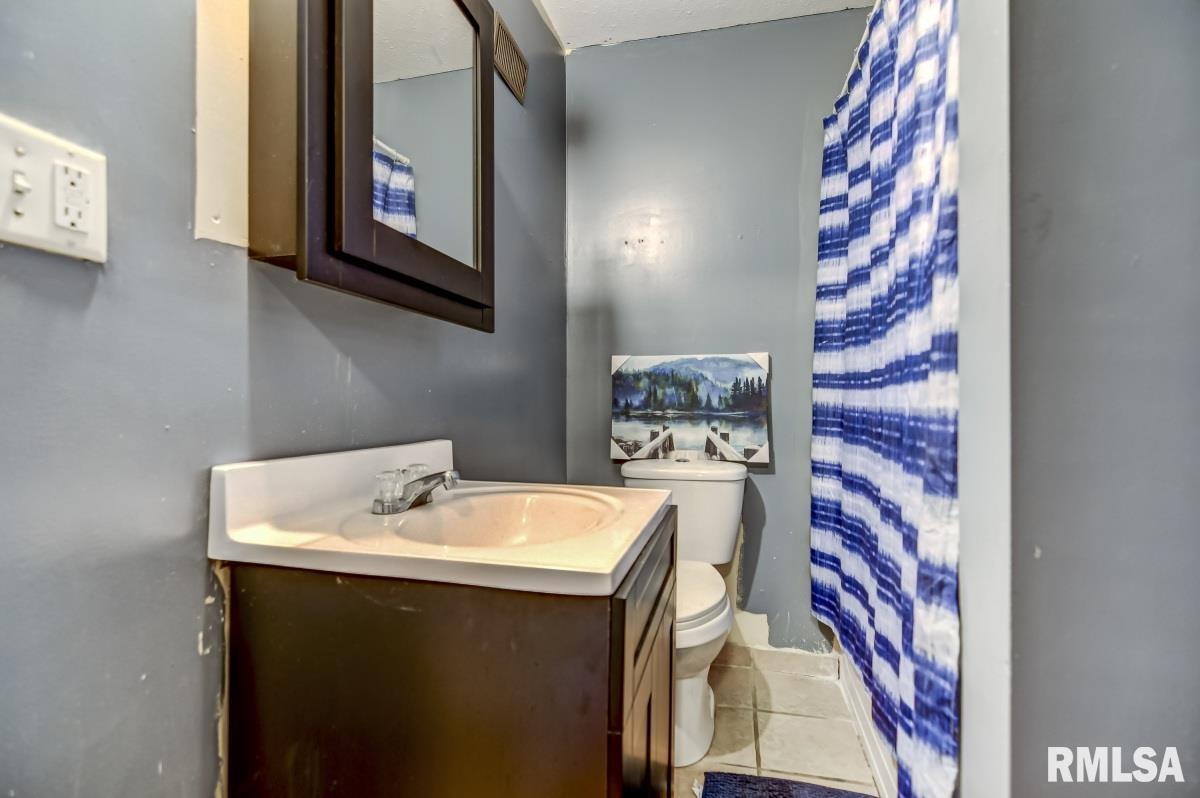 1028 South College Street Springfield, IL 62704 - Photo 27 of 35 Gallery Image 27