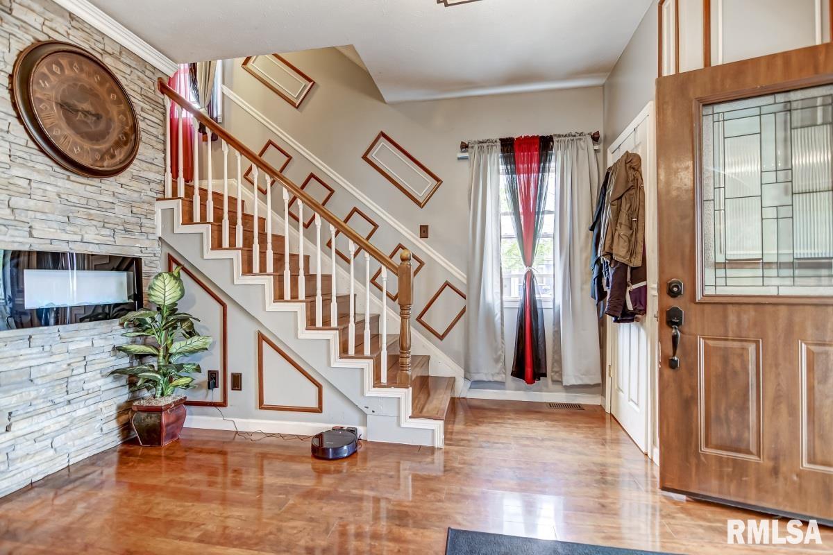1028 South College Street Springfield, IL 62704 - Photo 6 of 35 Gallery Image 6