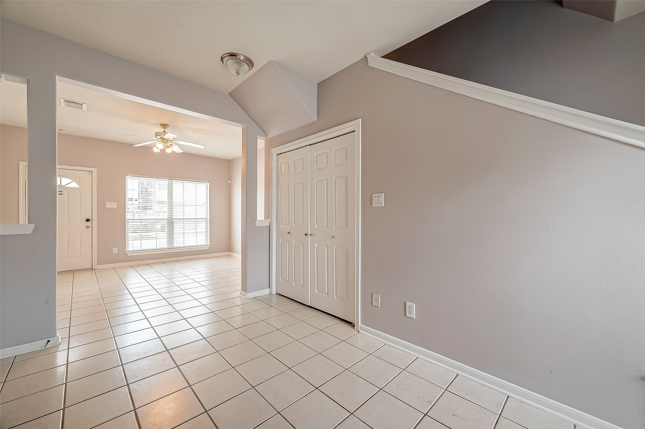 206 Sydnor Street Houston, TX 77020 - Photo 7 of 33