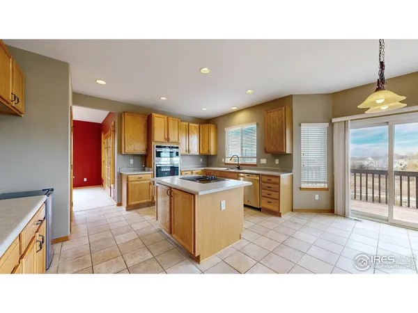 $895,000 | 5904 South Ukraine Street, Aurora, CO 80015