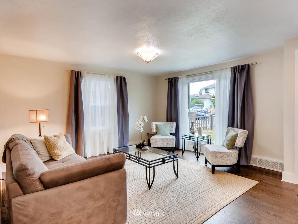 3520 Southwest Ida Street Seattle, WA 98126 - Photo 6 of 18 Gallery Image 6