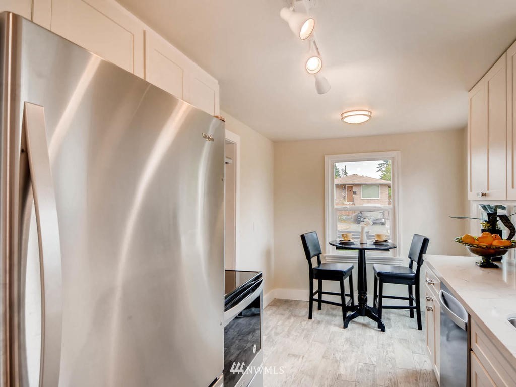 3520 Southwest Ida Street Seattle, WA 98126 - Photo 10 of 18 Gallery Image 10