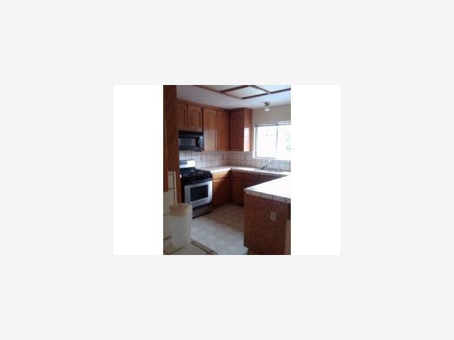 501 Santa Ana Road Hollister, CA 95023 - Photo 2 of 2 Gallery Image 2