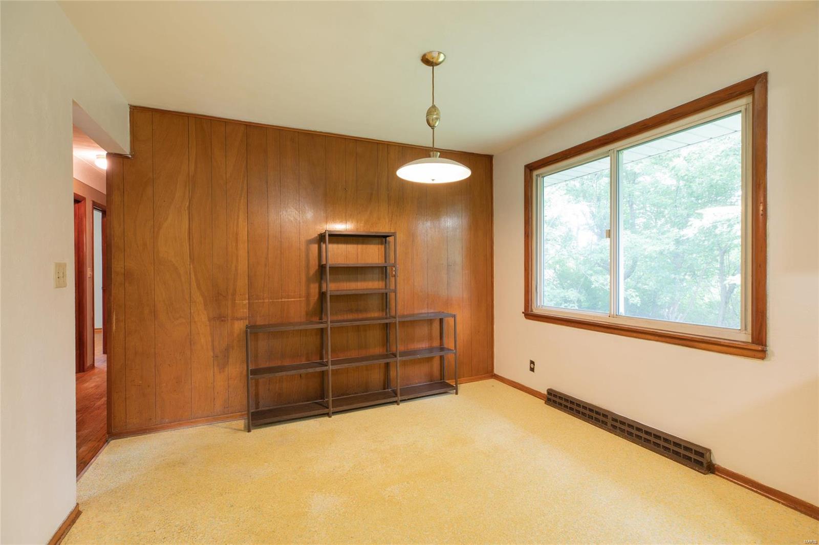 62 Blue Ridge Road Alton, IL 62002 - Photo 9 of 28