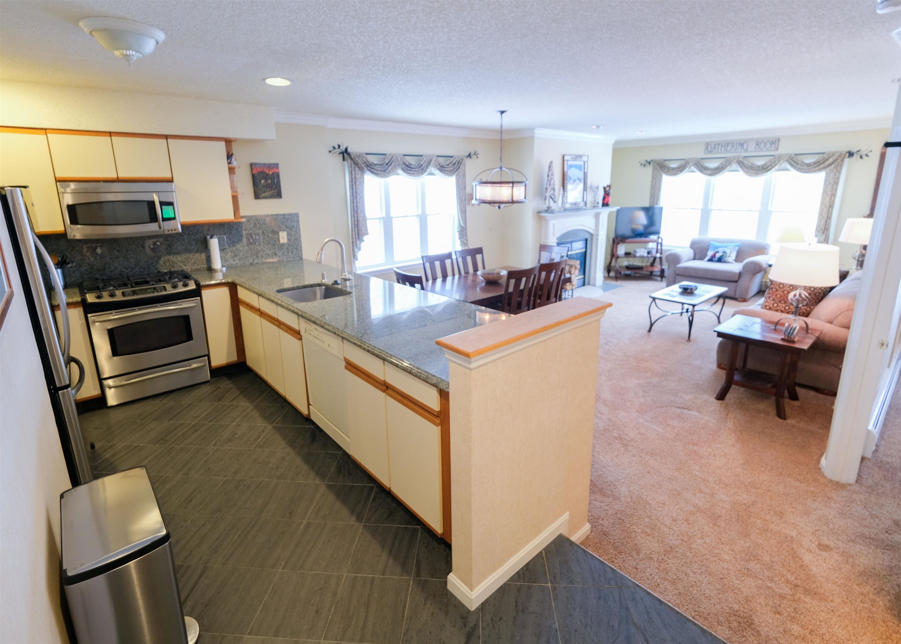 22 Harrison Lane, Unit L101 Ludlow, VT 05149 - Photo 4 of 22