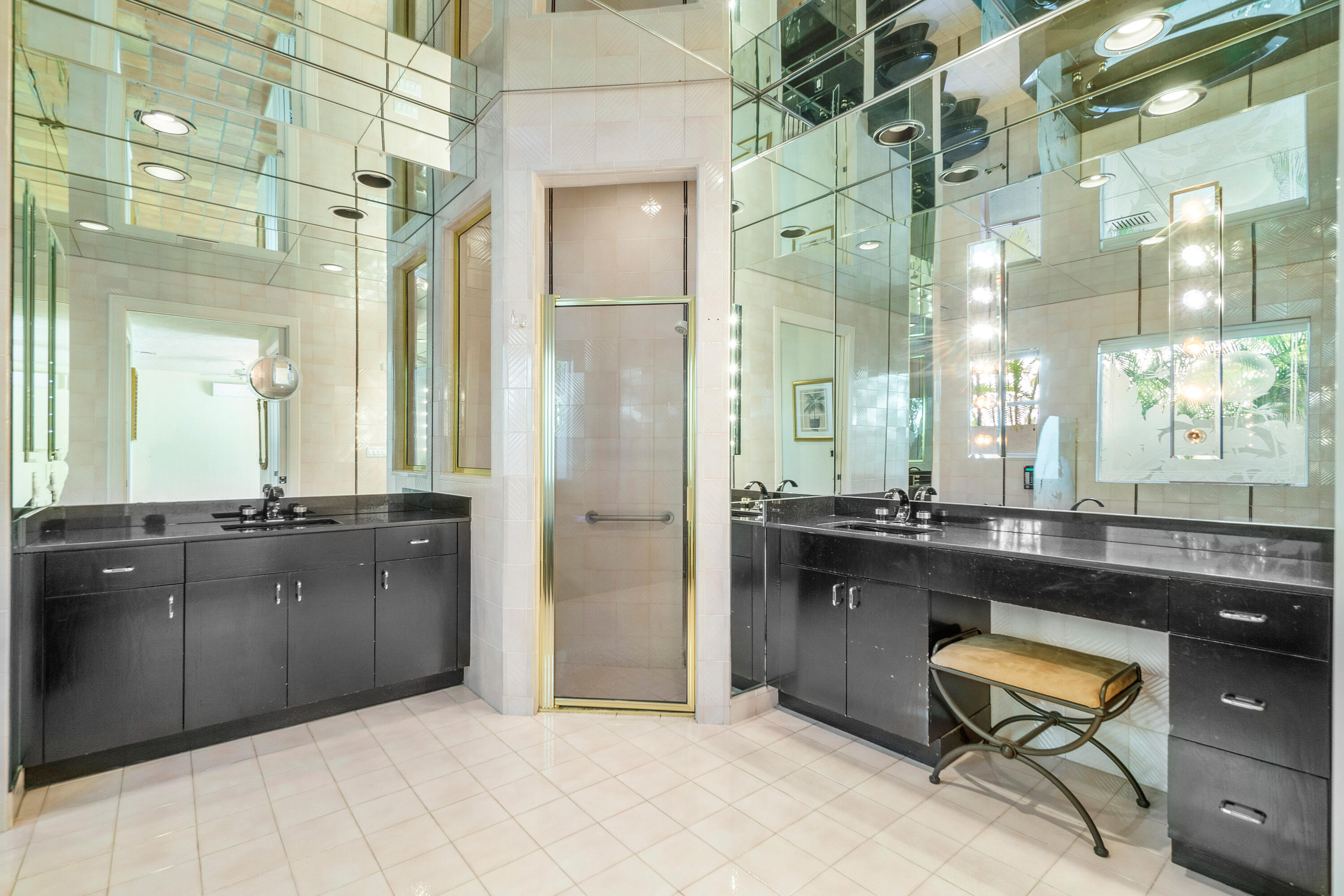 17046 Royal Cove Way Boca Raton, FL 33496 - Photo 27 of 55 Primary Bathroom - Main Floor