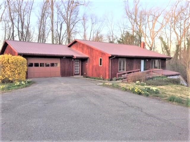 11 Upper Meadows Road Sparta, TN 38583 - Photo 3 of 3 FrontLHTh3