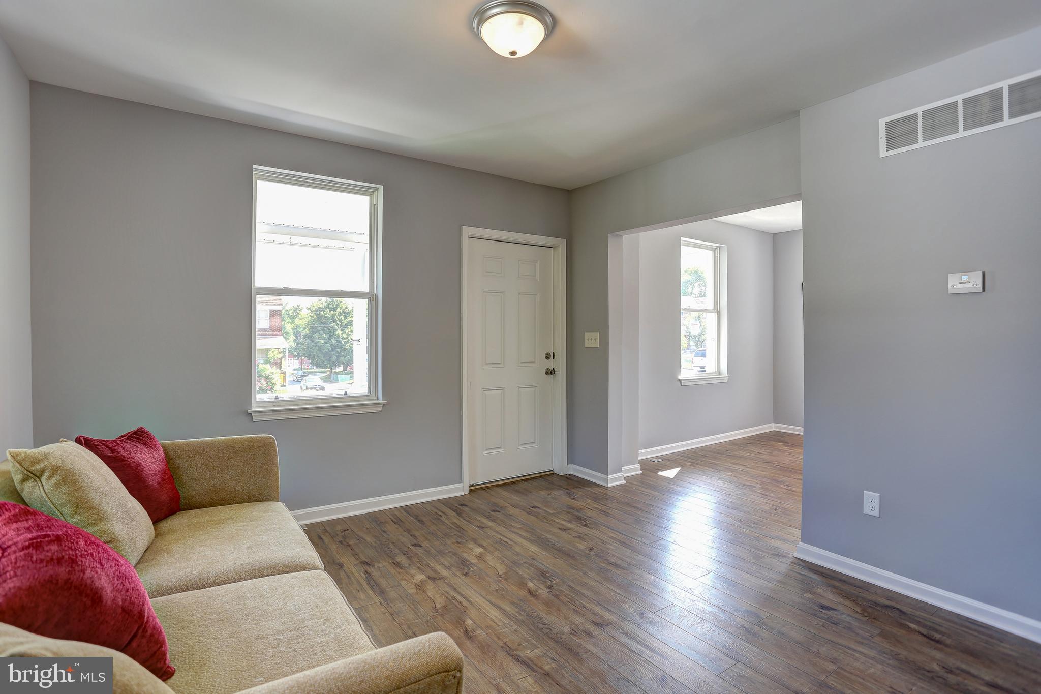 201 West Edgevale Road Baltimore, MD 21225 - Photo 8 of 27