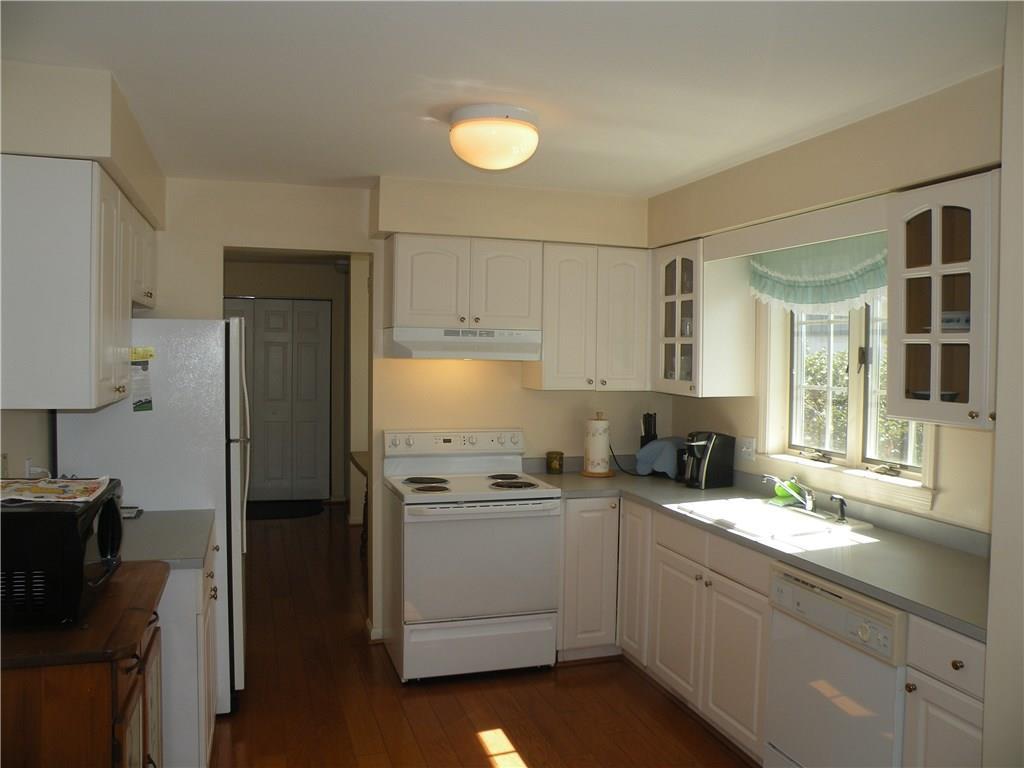 42 Black Point Road Scarborough, ME 04074 - Photo 4 of 31 Photo