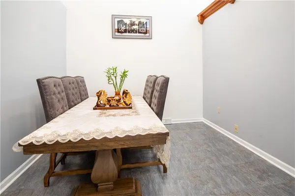 $289,900 | 504 North Buhl Farm Drive, Hermitage, PA 16148