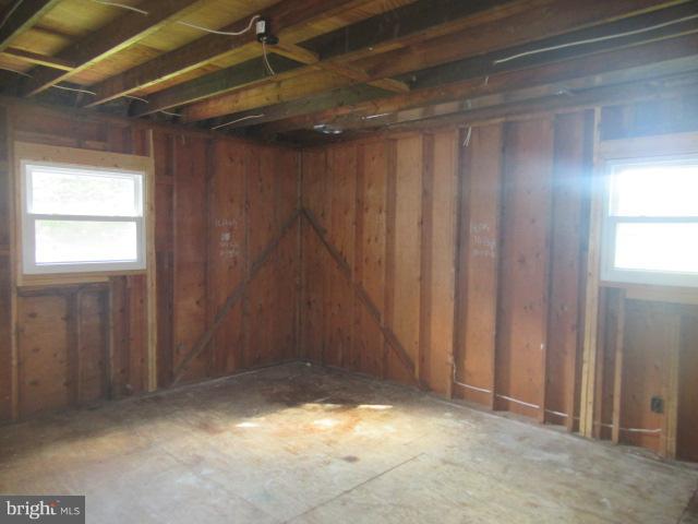 31184 Point Lookout Road Mechanicsville, MD 20659 - Photo 5 of 13 Interior (General)