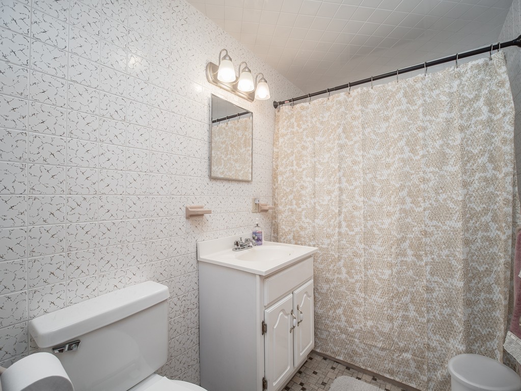 13-15 Rawson Road Arlington, MA 02474 - Photo 5 of 42