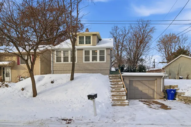 $240,000 | 309 Etna Street, St. Paul, MN 55106