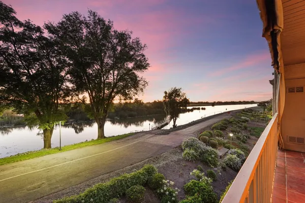 $475,000 | 6669 Embarcadero Drive, Unit 16, Stockton, CA 95219