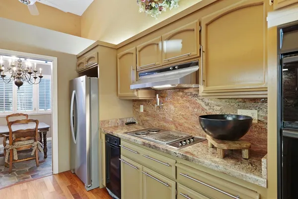 $475,000 | 6669 Embarcadero Drive, Unit 16, Stockton, CA 95219