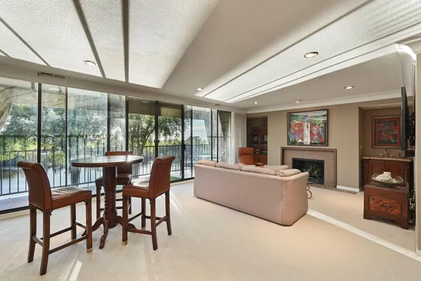$475,000 | 6669 Embarcadero Drive, Unit 16, Stockton, CA 95219