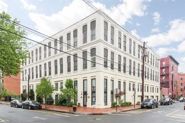 $3,650 | 222 Clinton Street, Unit 7, Hoboken, NJ 07030
