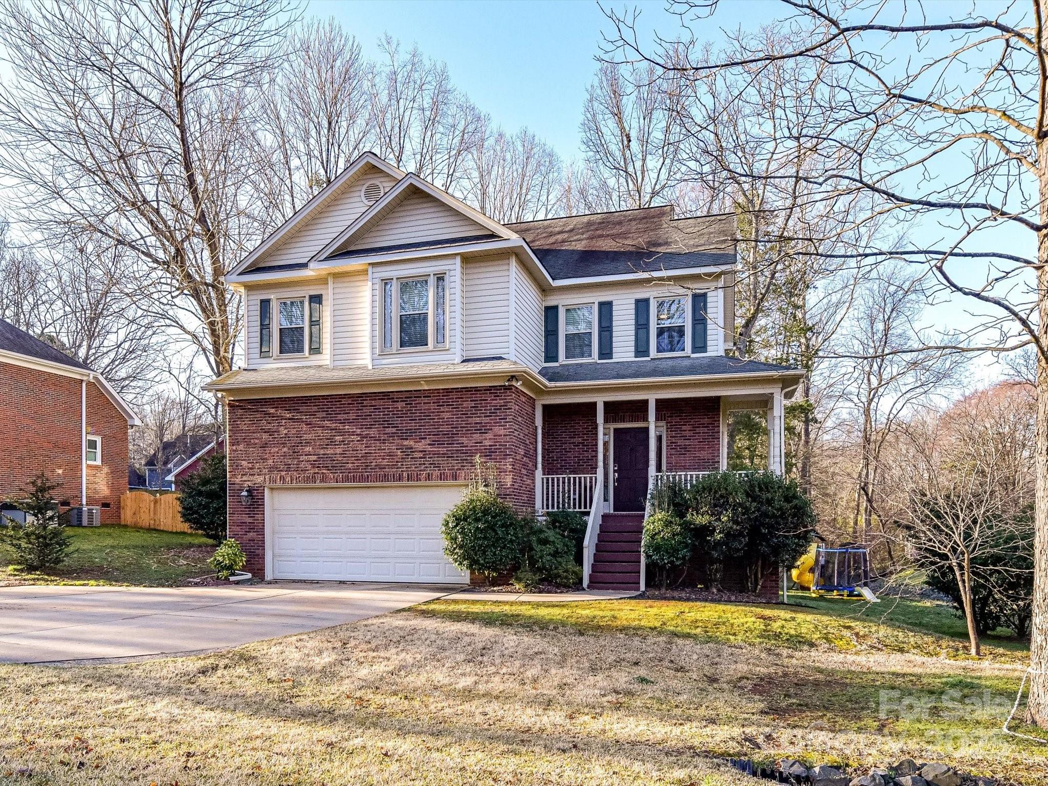 2553 Willowbrook Drive Matthews, NC 28104 - Photo 2 of 39