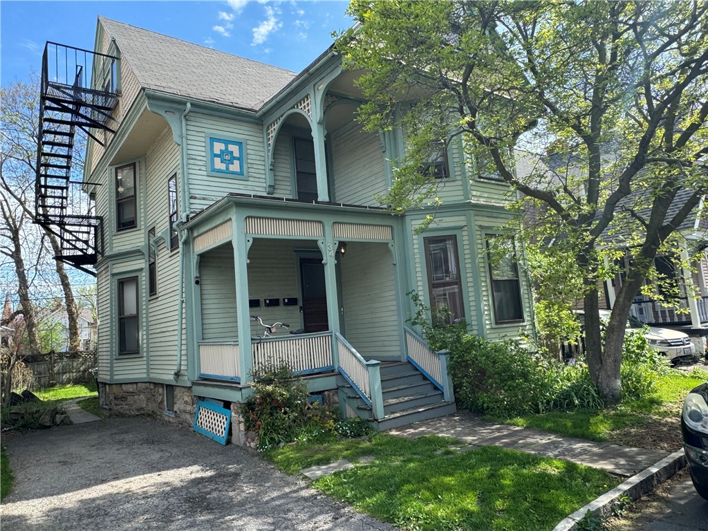 34 Canfield Place Rochester, NY 14607 - Photo 1 of 25