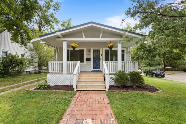 $180,000 | 901 East Washington Street, Urbana, IL 61801