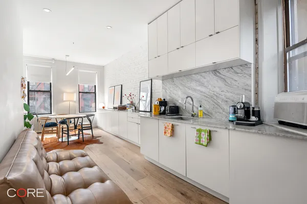 $999,000 | 241 East 7th Street, Unit 2A | East Village