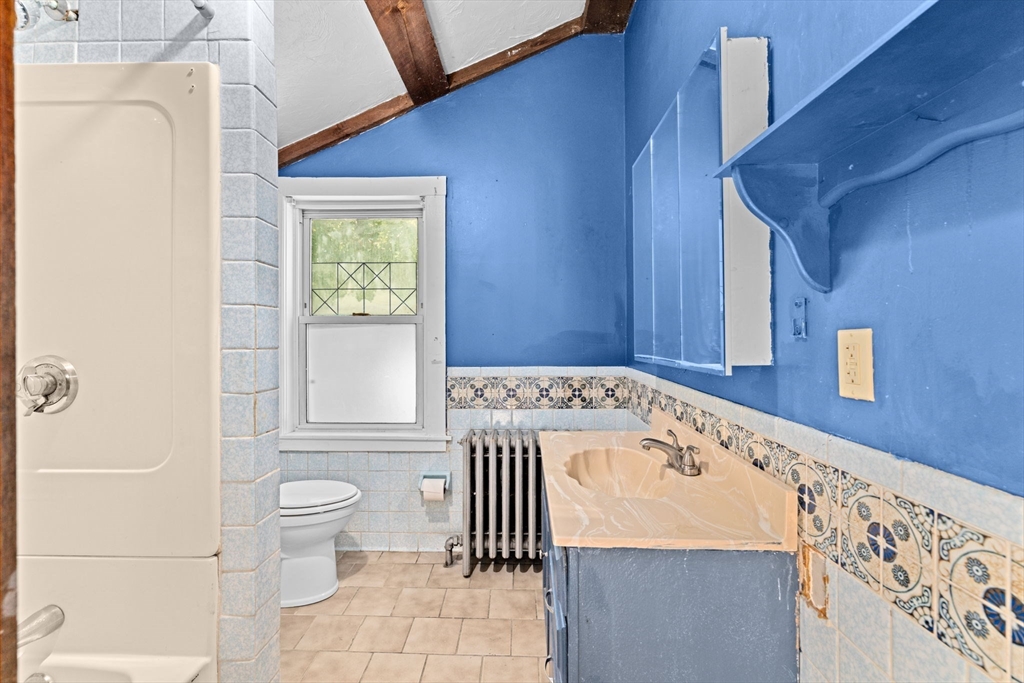 114 Hull Street Hingham, MA 02043 - Photo 12 of 27