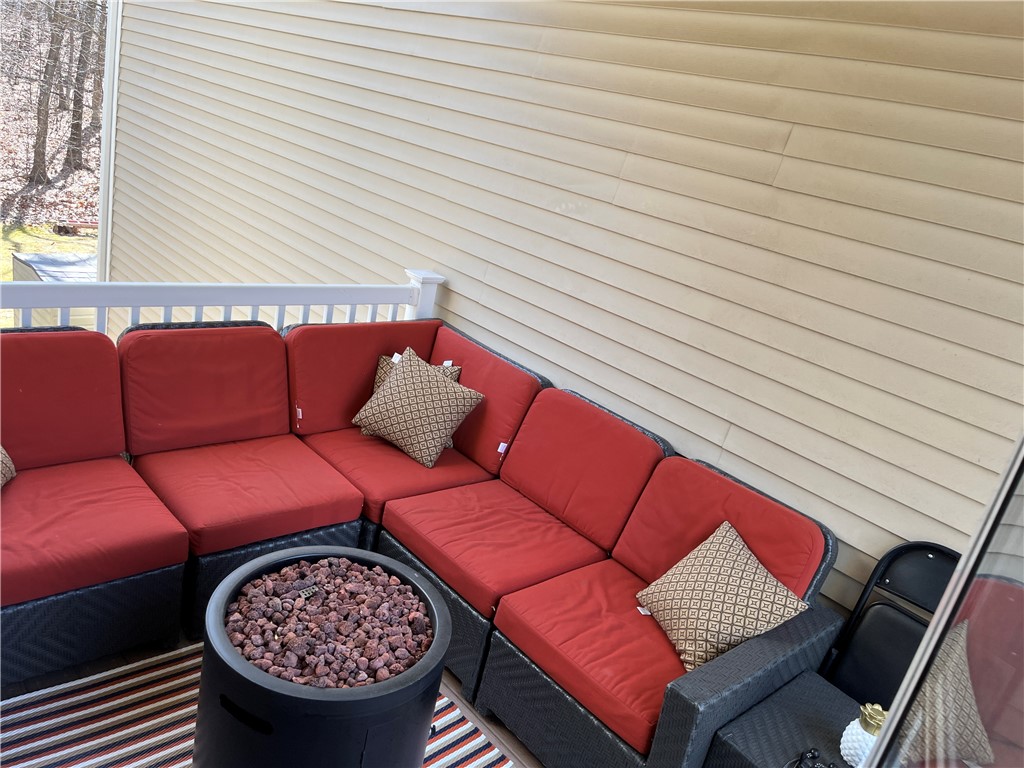 116 Steve Lopes Way Woonsocket, RI 02895 - Photo 13 of 34 Right off the kitchen Side