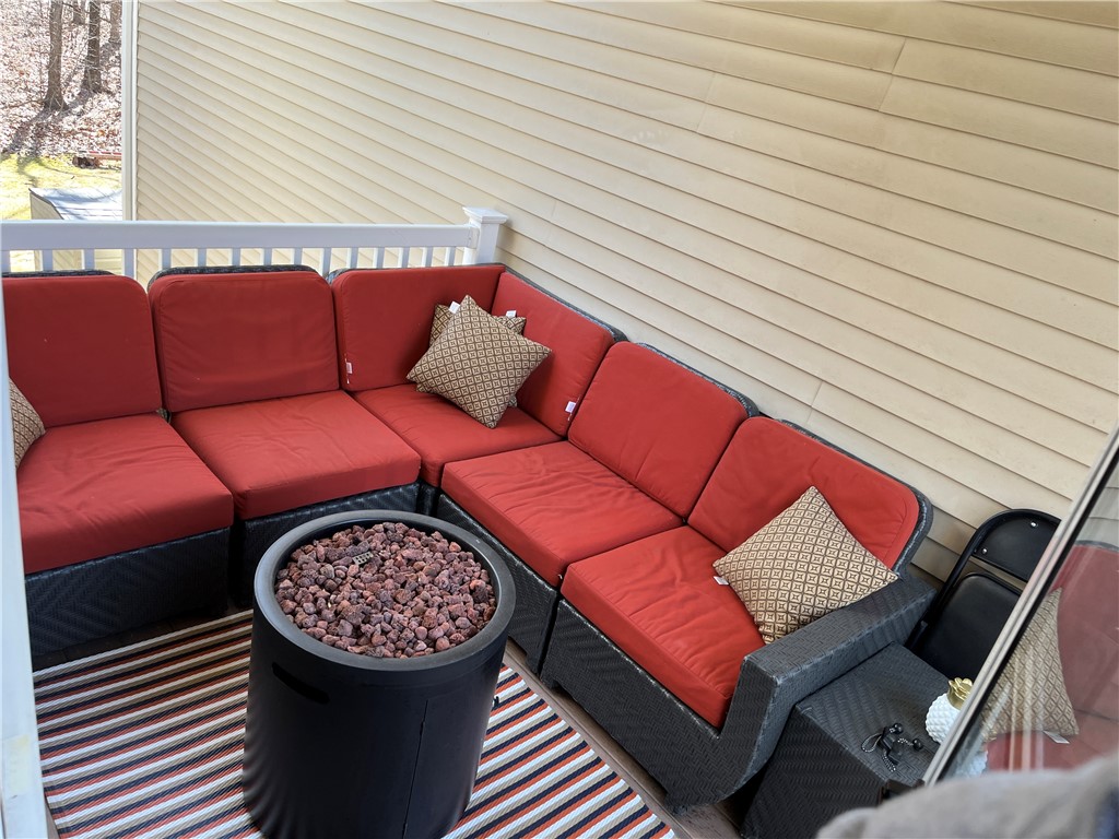 116 Steve Lopes Way Woonsocket, RI 02895 - Photo 14 of 34