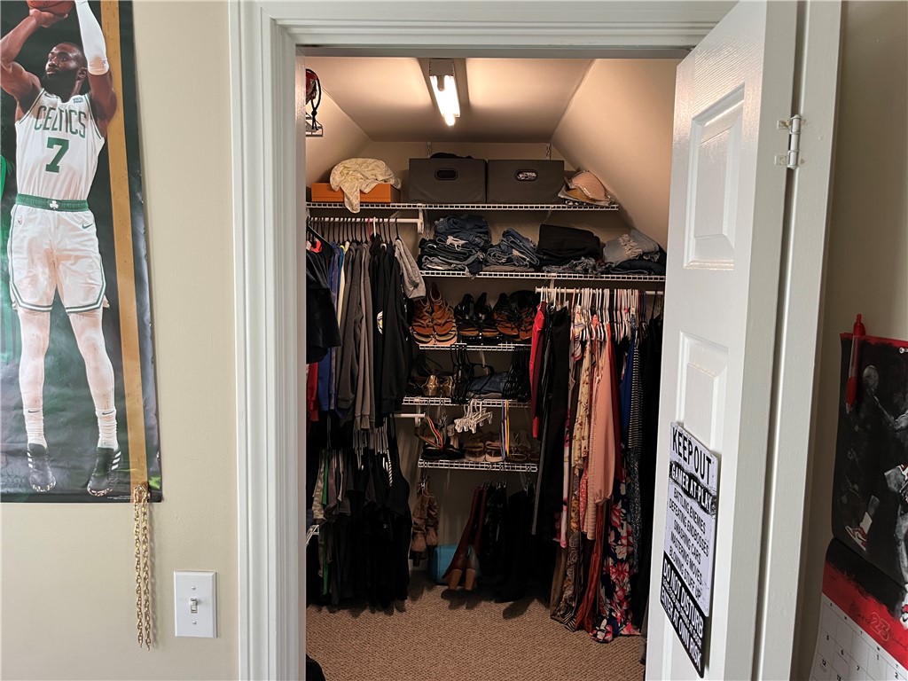 116 Steve Lopes Way Woonsocket, RI 02895 - Photo 17 of 34