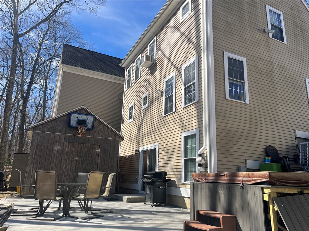 116 Steve Lopes Way Woonsocket, RI 02895 - Photo 30 of 34