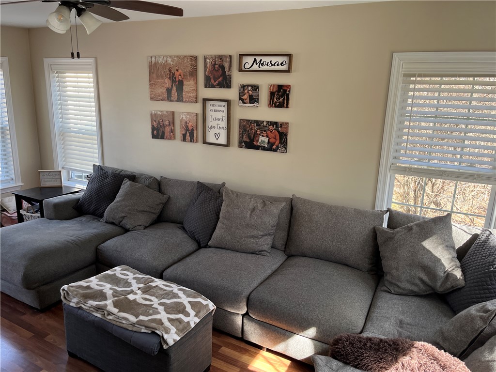 116 Steve Lopes Way Woonsocket, RI 02895 - Photo 8 of 34