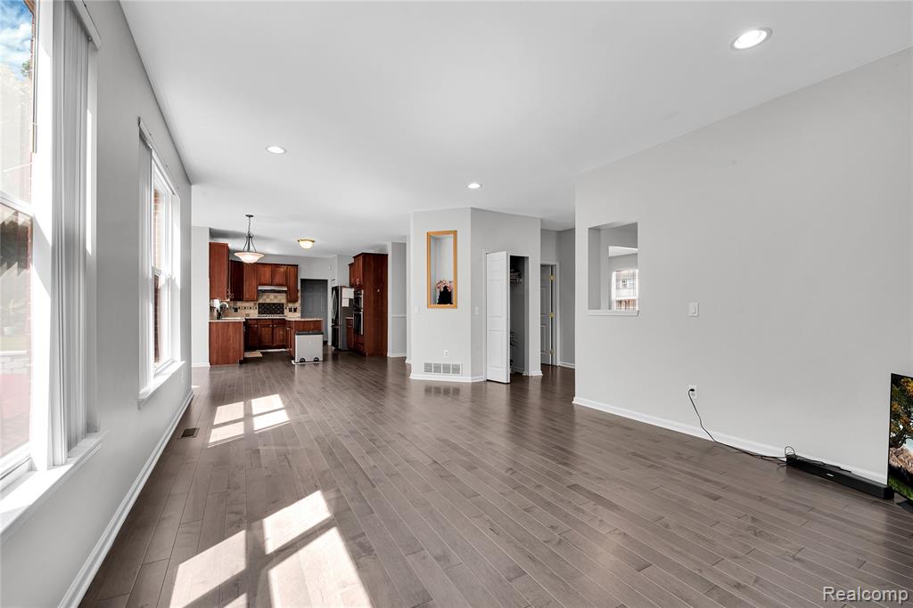 3454 Everett Drive Rochester Hills, MI 48307 - Photo 13 of 53
