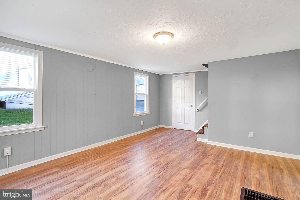 518 Lake Road Spring Grove, PA 17362 - Photo 2 of 25 Gallery Image 2