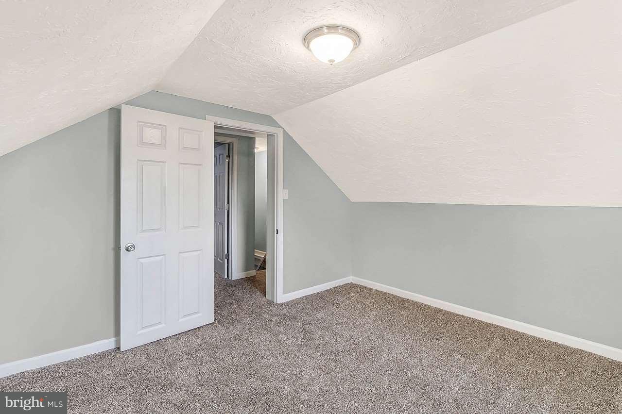 518 Lake Road Spring Grove, PA 17362 - Photo 17 of 25 Gallery Image 17