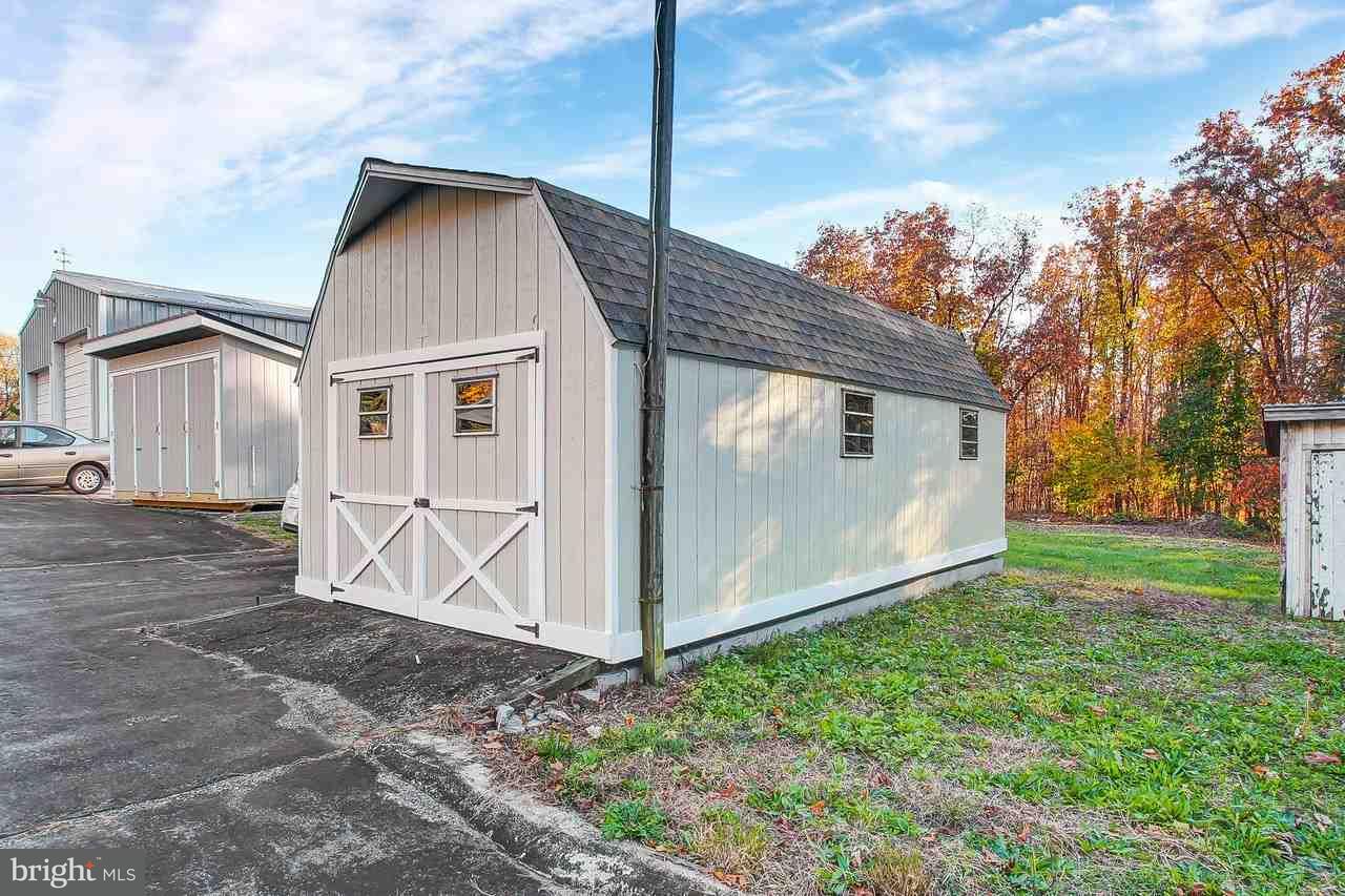 518 Lake Road Spring Grove, PA 17362 - Photo 21 of 25 Gallery Image 21