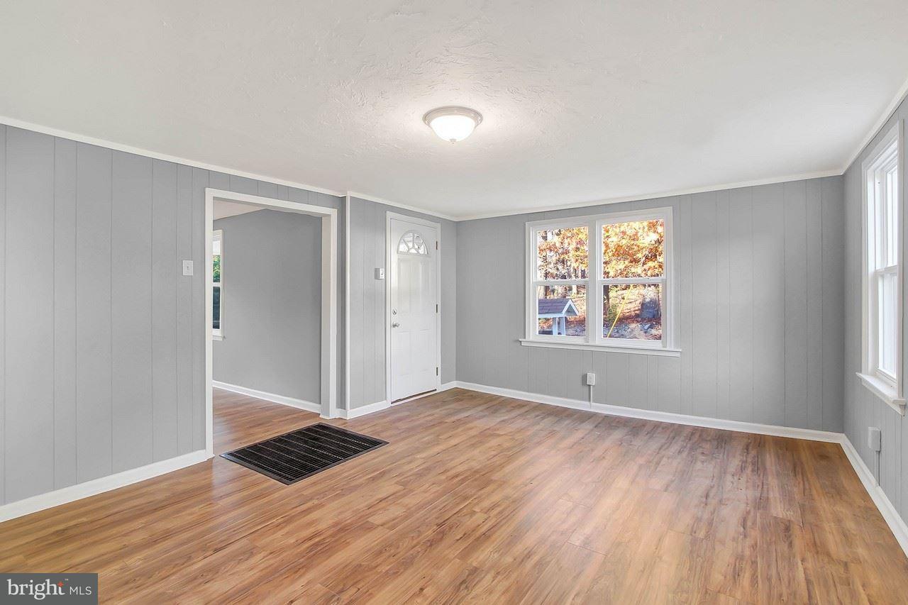 518 Lake Road Spring Grove, PA 17362 - Photo 4 of 25 Gallery Image 4