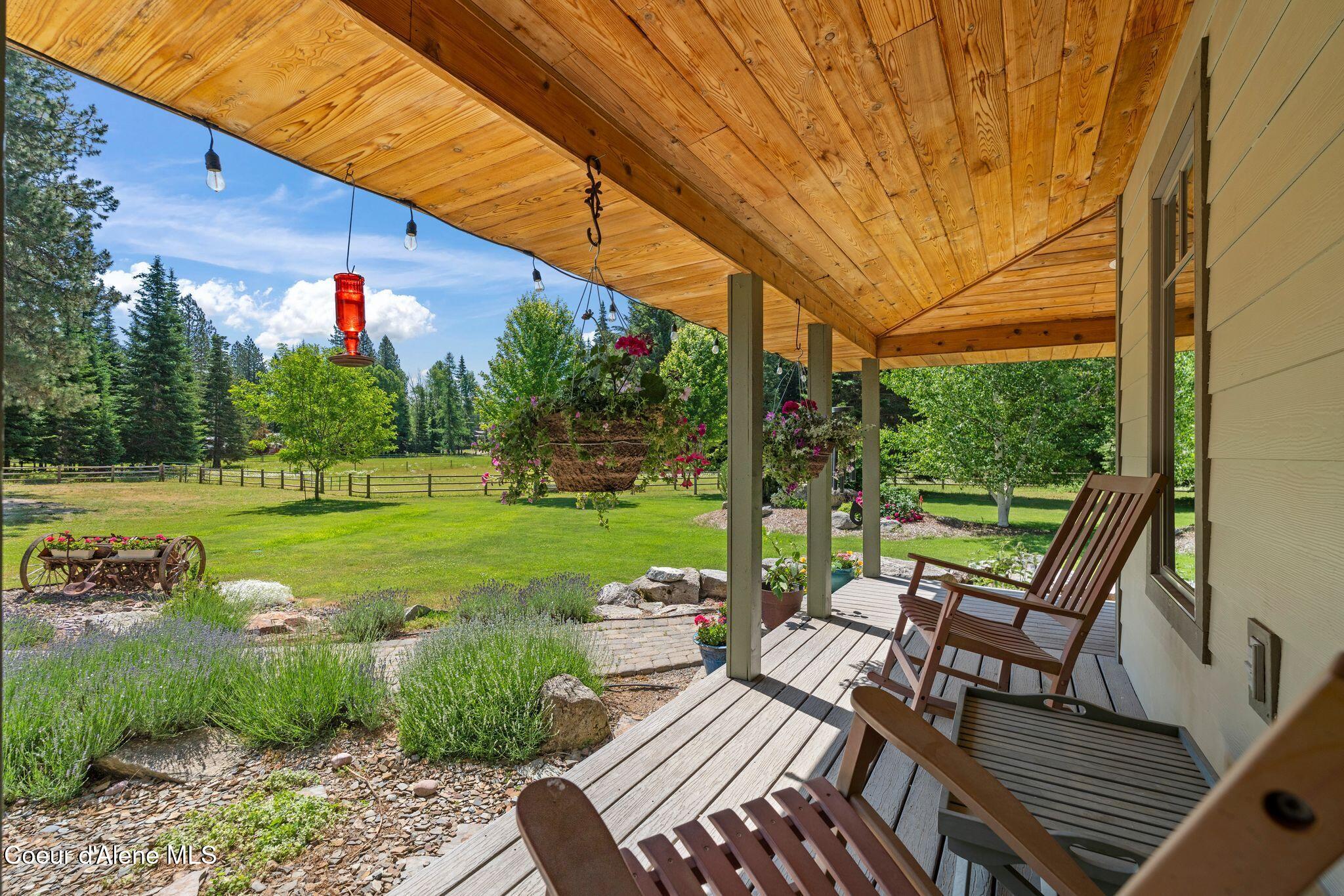 4719 Selle Road Sandpoint, ID 83864 - Photo 11 of 93 Covered front entry