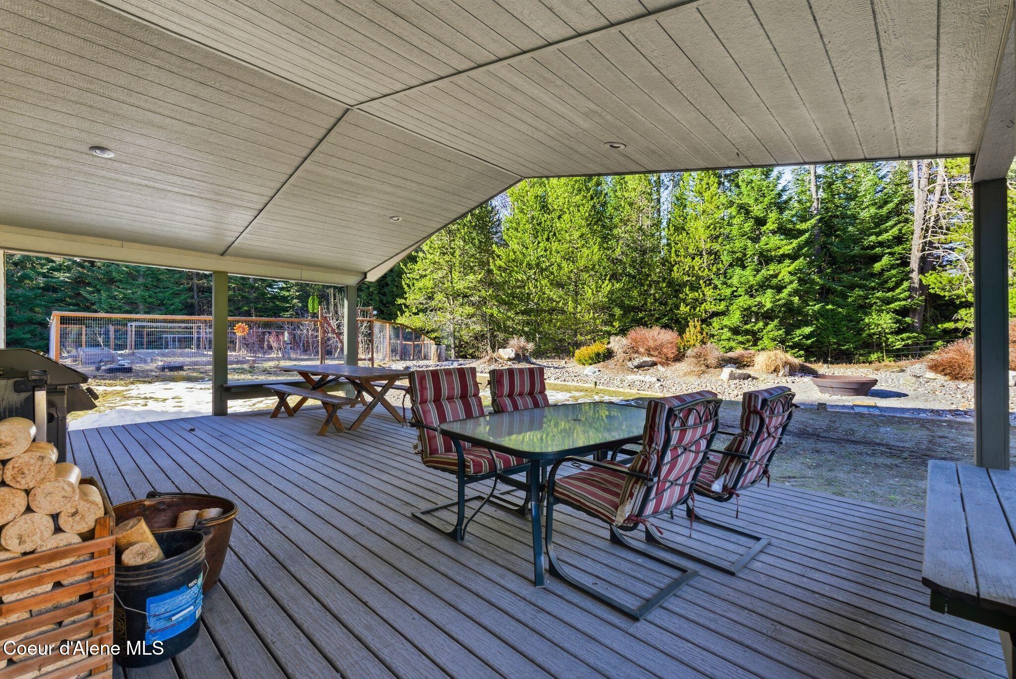 4719 Selle Road Sandpoint, ID 83864 - Photo 26 of 93 Outside living space