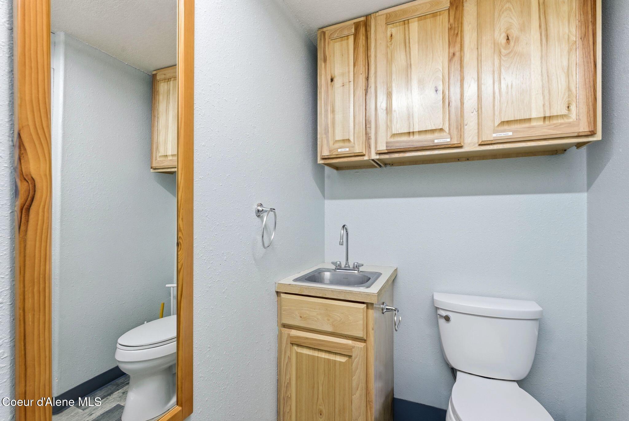 4719 Selle Road Sandpoint, ID 83864 - Photo 66 of 93 Shop 2nd half bathroom