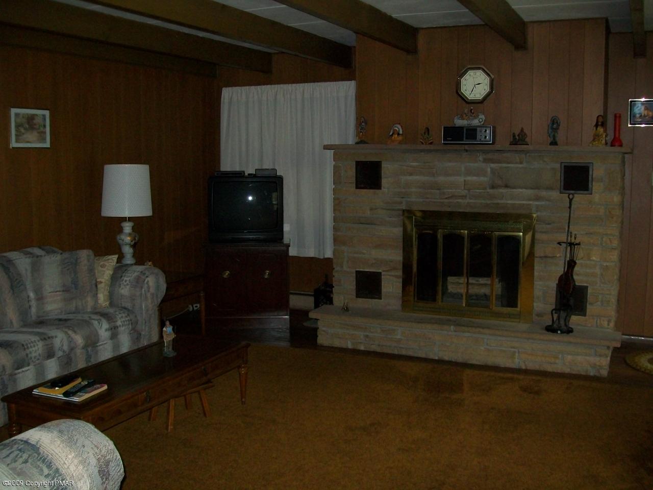 519-520 Mountain Road Albrightsville, PA 18210 - Photo 9 of 16 fireplace