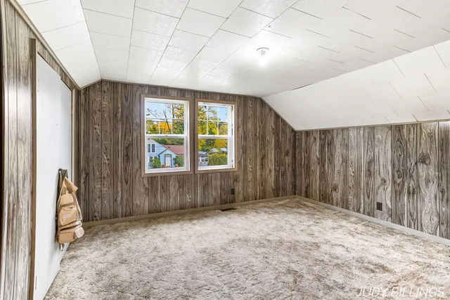 $499,500 | 1676 68th Street, Fennville, MI 49408