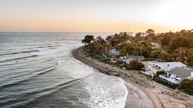 a view of an ocean beach