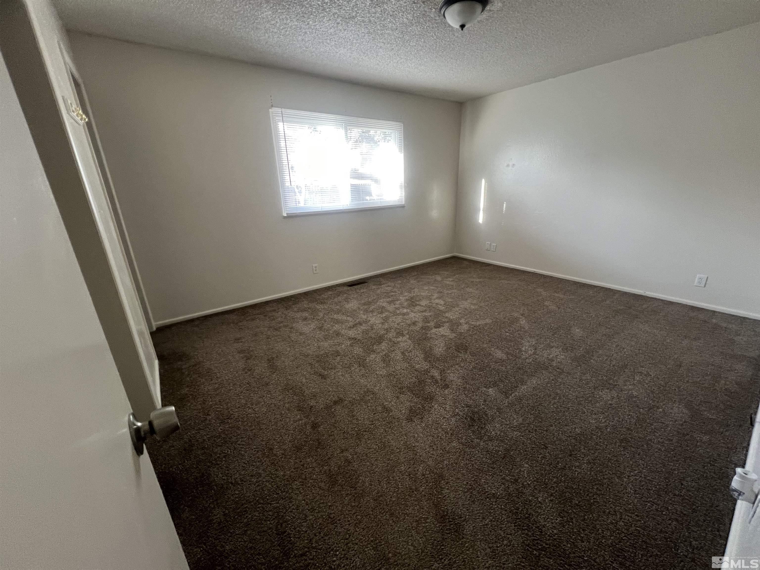 1765 Hawthorne Road Reno, NV 89502 - Photo 11 of 18 Photo 11