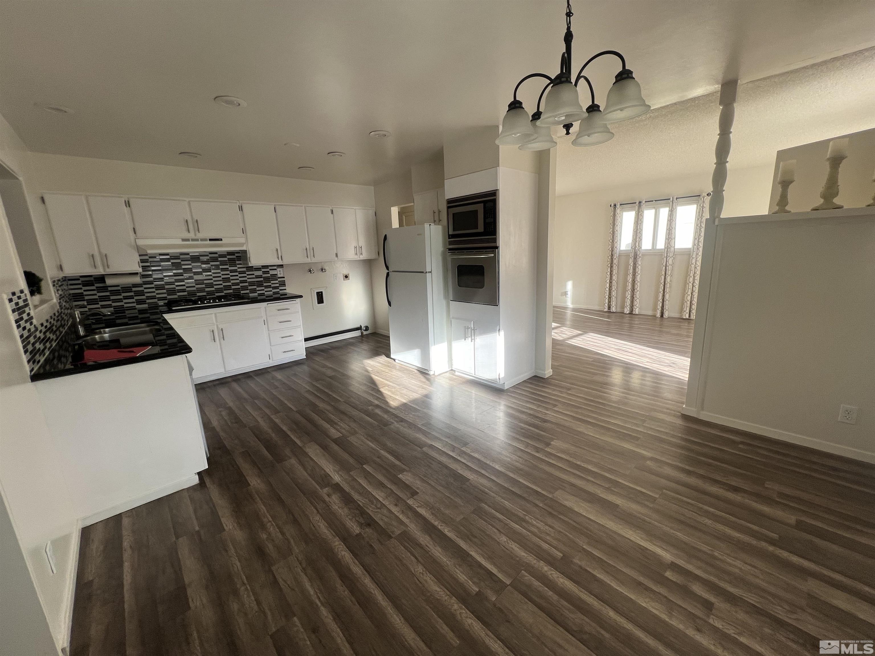 1765 Hawthorne Road Reno, NV 89502 - Photo 5 of 18 Photo 5