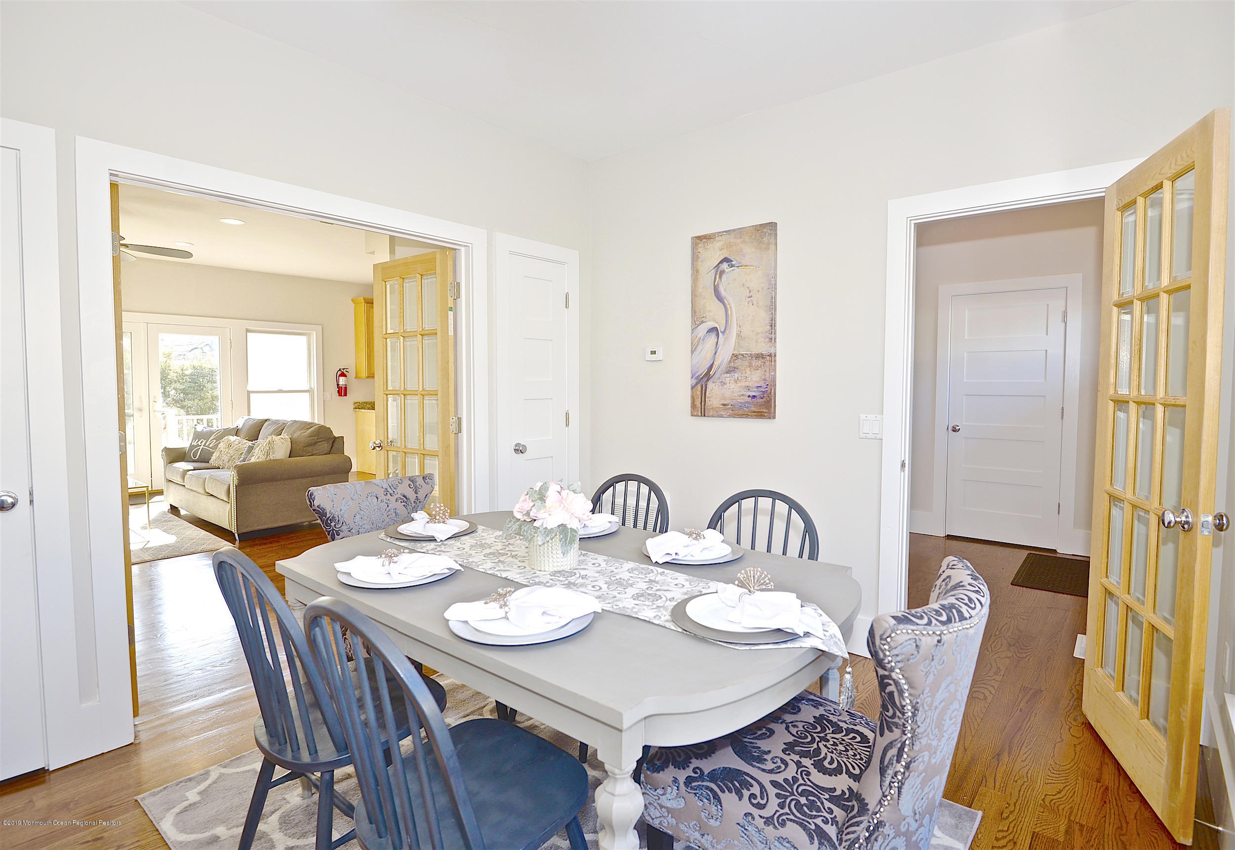 2318 Hollywood Road Point Pleasant, NJ 08742 - Photo 15 of 36 15