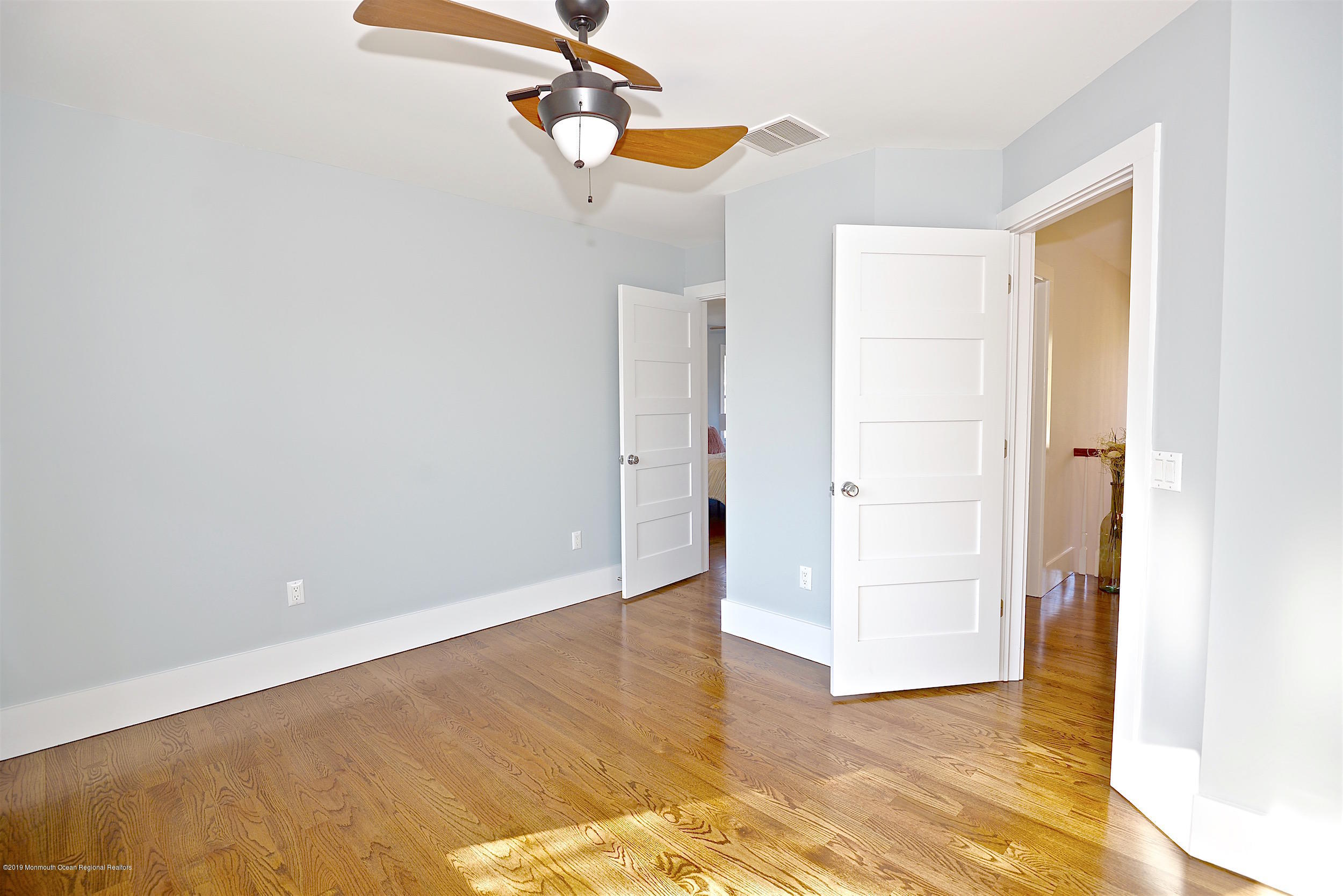 2318 Hollywood Road Point Pleasant, NJ 08742 - Photo 29 of 36 30