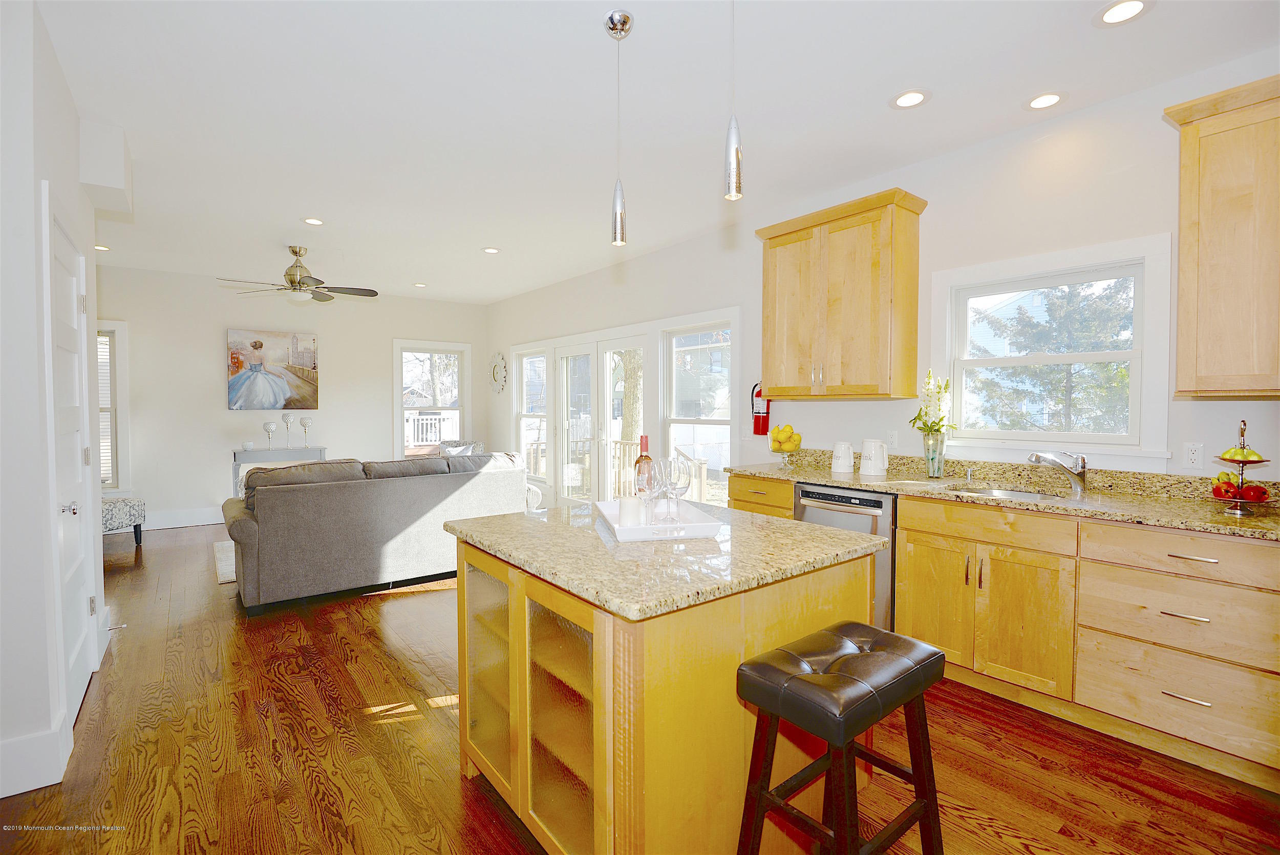 2318 Hollywood Road Point Pleasant, NJ 08742 - Photo 9 of 36 9