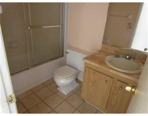 156 Pinewood Court Jupiter, FL 33458 - Photo 6 of 12 Additional Photo