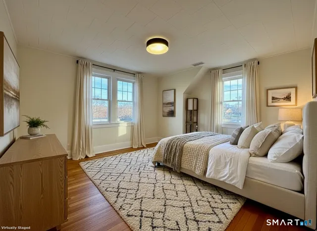 $1,999 | 336 Federal Road, Brookfield, CT 06804